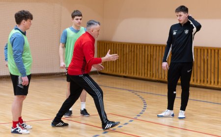 LFF futsal trenerių mokymuose žiniomis dalinosi specialistas iš Latvijos