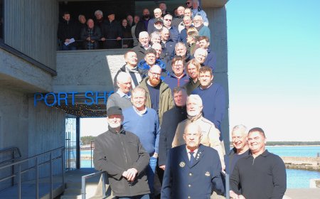 - Savaitgalį Nidoje įvyko atkuriamasis jachtų kapitonų, laivų savininkų ir buriavimo veteranų susitikimas