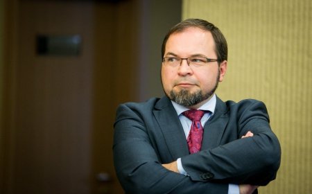 Pasaulio čempionato metu Agnę pasveikino Lietuvos ambasadorius Vengrijoje p. Renatas Juška