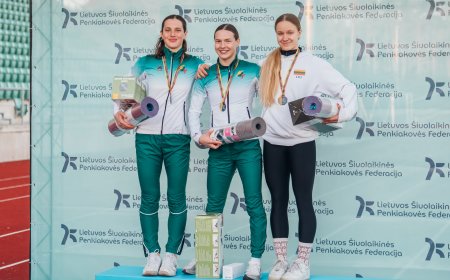 Lietuvos šiuolaikinės penkiakovės čempionate aukso medalius iškovojo Elzė Adomaitytė ir Jonas Kalaminskas 