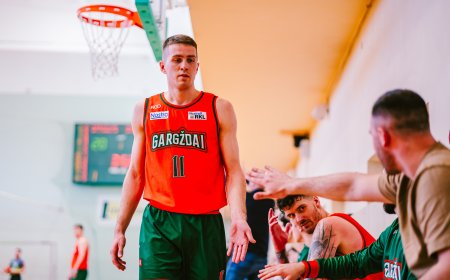 Startavo B diviziono ketvirtfinaliai: viena pergalė – triuškinanti, kita – iškovota spurtu