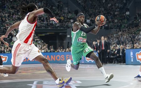 Po pratęsimo „Panathinaikos“ palaužė „Crvena Zvezda“, „Barcelona“ įveikė „Virtus“