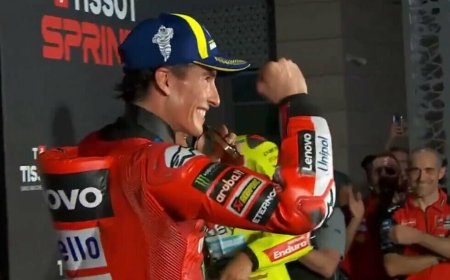 Marcas Marquezas vėl tapo „MotoGP“ čempionato lyderiu, titulą ginantis Jorge Martinas grįžo po traumos