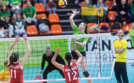 Po šalto dušo pabudusios Lietuvos tinklininkės įveikė Sakartvelą