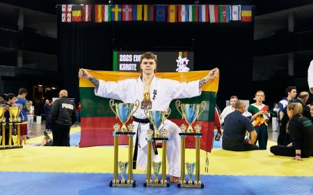 Lietuvos kiokušin karatė kovotojų triumfas Klaipėdoje – 10 aukso medalių ir pirmoji vieta tarp rinktinių
