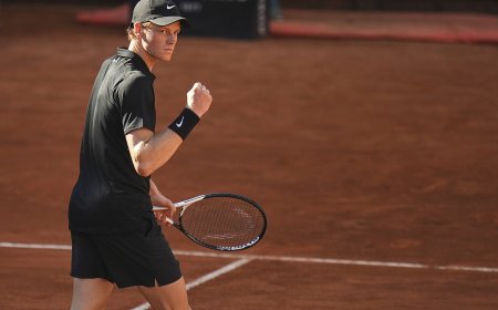 Geriausias tenisininkas planetoje nesunkiai žengė į turnyro Romoje aštuntfinalį