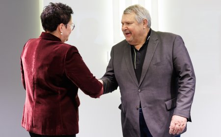 Valentinui Mizgaičiui įteiktas LTOK apdovanojimas