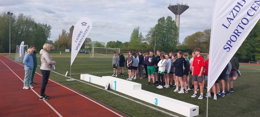 Lazdijų rajono moksleivių lengvosios atletikos keturkovės varžybos