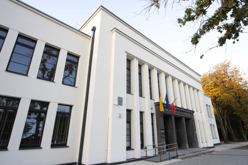 - Atviras laiškas būsimiems LSU studentams: ar jau žinote, kokias studijas rinksitės?