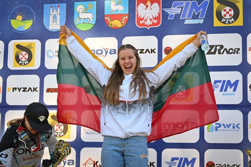 Adrija Skudutytė triumfuoja Europos motokroso čempionate